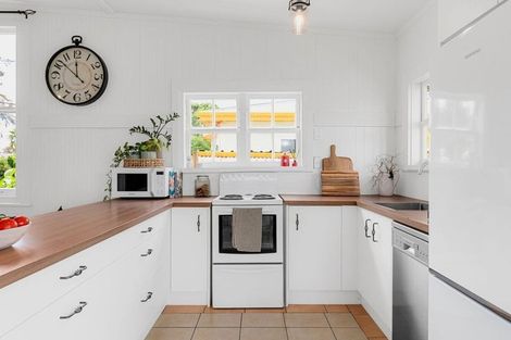 Photo of property in 10 Claude Street, Fairfield, Hamilton, 3214