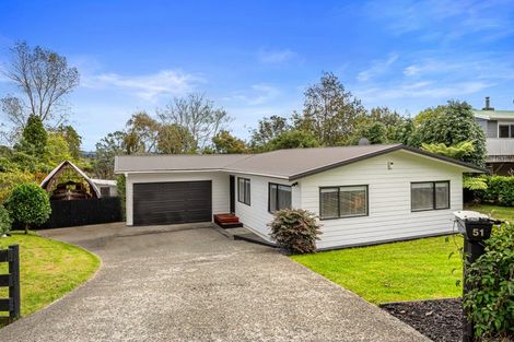 Photo of property in 51 Makiri Street, Helensville, 0800