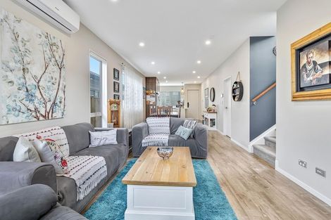 Photo of property in 27 Lusitano Drive, Karaka, Papakura, 2113