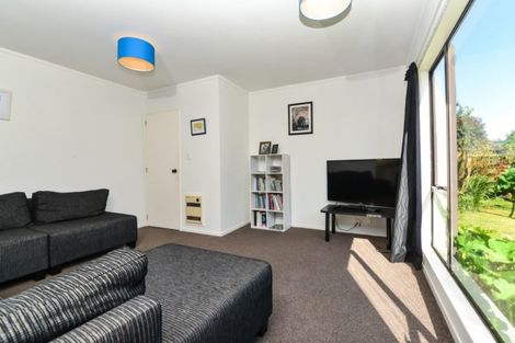 Photo of property in 2 Olwyn Green, Dinsdale, Hamilton, 3204