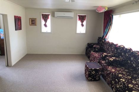 Photo of property in 160 Old Farm Road, Hamilton East, Hamilton, 3216