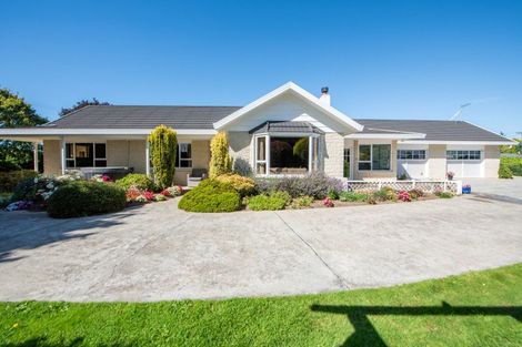 Photo of property in 146 Seaward Road, Edendale, 9825