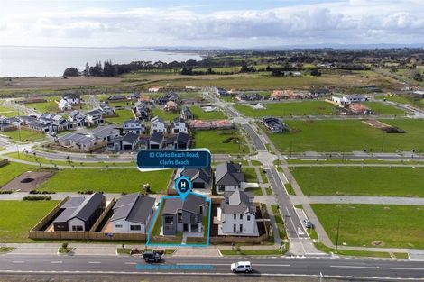 Photo of property in 83 Clarks Beach Road, Clarks Beach, 2122