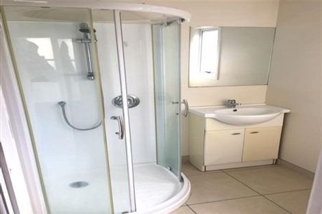 Photo of property in 23 Lillian Place, Orewa, 0931