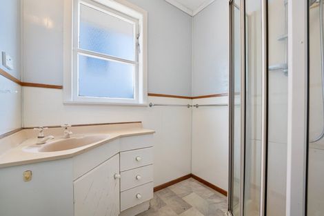 Photo of property in 799 Te Atatu Road, Te Atatu Peninsula, Auckland, 0610