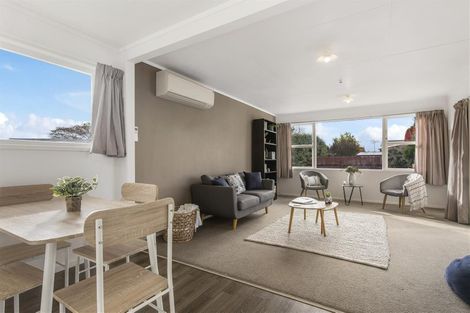 Photo of property in 8 Thackeray Place, Owhata, Rotorua, 3010