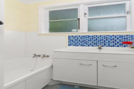 Photo of property in 14 Manuka Crescent, Hillcrest, Rotorua, 3015