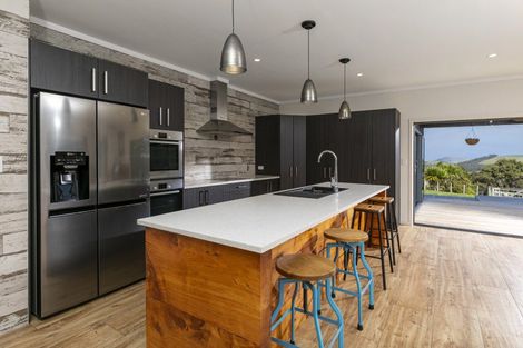 Photo of property in 123 Taiapa Valley Road, Muriwai, Waimauku, 0881