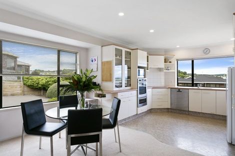 Photo of property in 80 Harvey Street, Waipahihi, Taupo, 3330