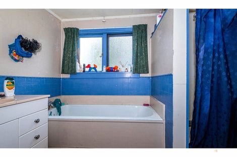 Photo of property in 35 Leonard Street, Waimate, 7924