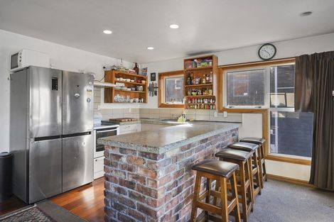 Photo of property in 18 Dart Place, Fernhill, Queenstown, 9300