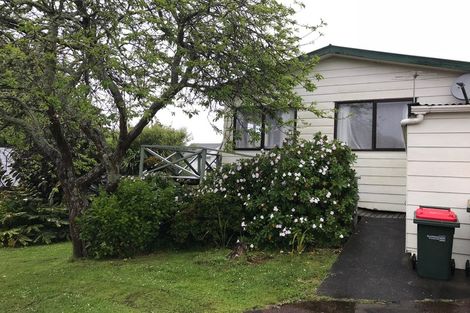 Photo of property in 3 Le Roy Terrace, Birkenhead, Auckland, 0626