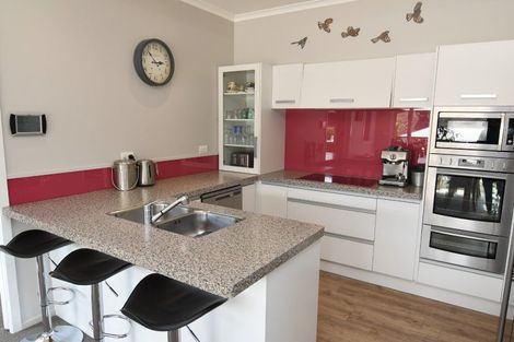 Photo of property in 25 Admiralty Place, Waikawa, Picton, 7220