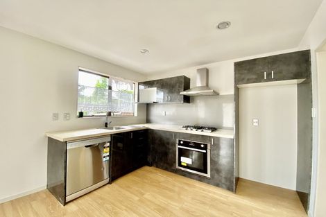 Photo of property in 1/97 View Road, Henderson, Auckland, 0612