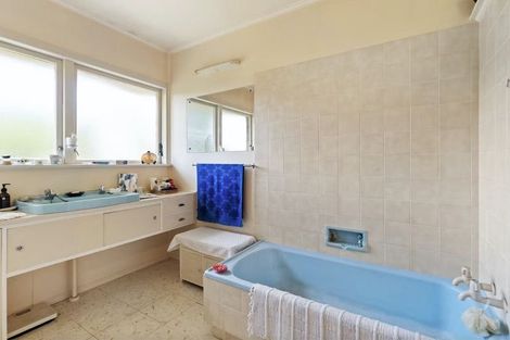 Photo of property in 40 Beach Road, Pahurehure, Papakura, 2113