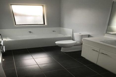 Photo of property in 97 Carlyle Street, Leamington, Cambridge, 3432