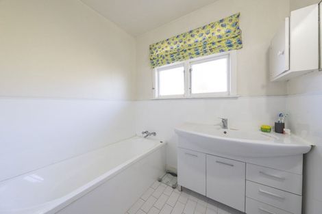 Photo of property in 179 Grimseys Road, Redwood, Christchurch, 8051