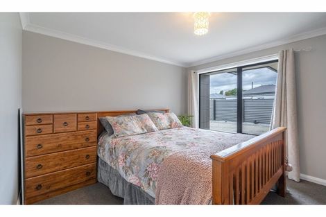 Photo of property in 9 Charles Street, Grasmere, Invercargill, 9810