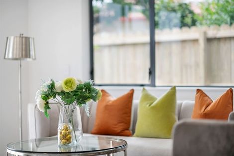 Photo of property in 2/10 Casabella Court, Northpark, Auckland, 2013