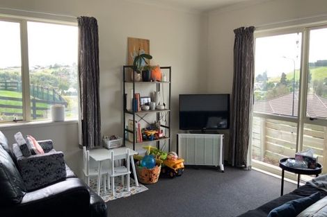 Photo of property in 27 Utopia Park Heights, Welcome Bay, Tauranga, 3112