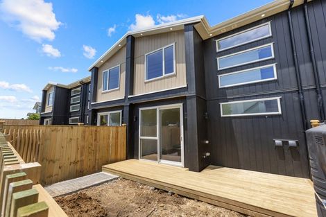 Photo of property in 2a Feasegate Street, Manurewa, Auckland, 2102