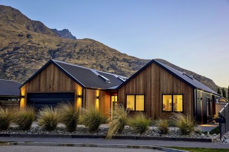 Photo of property in 5 Hicks Road, Lower Shotover, Queenstown, 9304