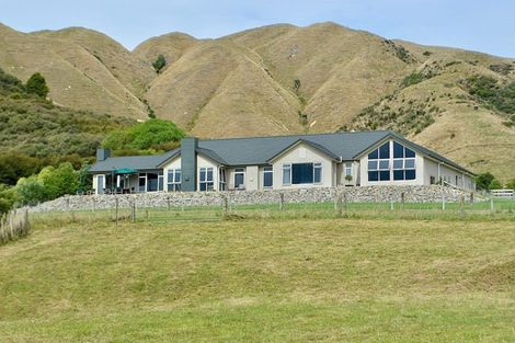Photo of property in 99 Mickell Road, Hautere, Otaki, 5582