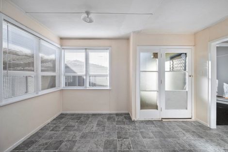 Photo of property in 15 Wharenui Road, Owhata, Rotorua, 3010