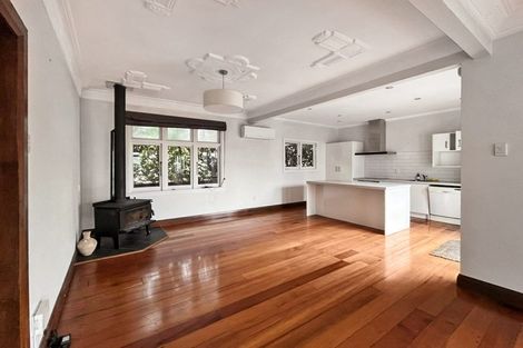 Photo of property in 38 Guy Avenue, Takaro, Palmerston North, 4410