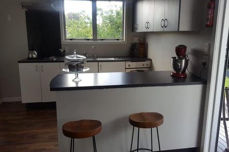 Photo of property in 99 Kitchener Road, Waiuku, 2123