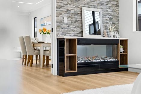 Photo of property in 39 Park Green Avenue, Rosehill, Papakura, 2113