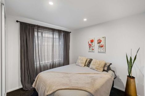 Photo of property in 19 Bamber Crescent, Halswell, Christchurch, 8025