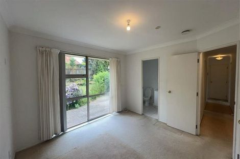 Photo of property in 5 Stratford Road, Manurewa, Auckland, 2105