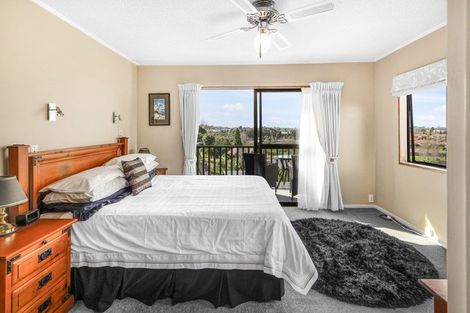 Photo of property in 98 Totara Drive, Pukete, Hamilton, 3200