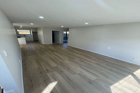 Photo of property in 105a Great South Road, Manurewa, Auckland, 2102