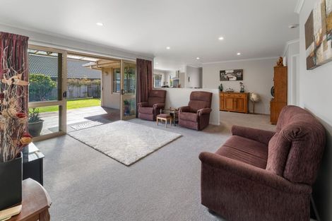 Photo of property in 19 Kendall View, Stoke, Nelson, 7011