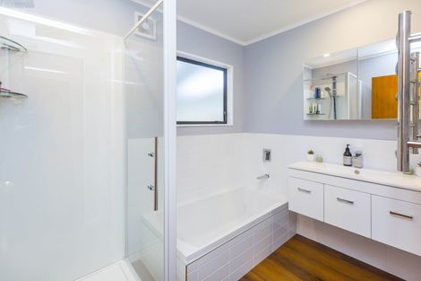 Photo of property in 43 Maclaren Street, Maymorn, Upper Hutt, 5018