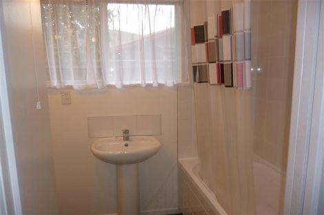 Photo of property in 415a Avonhead Road, Avonhead, Christchurch, 8042