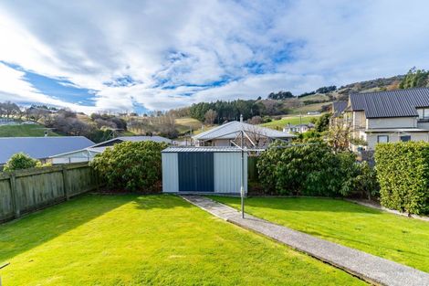Photo of property in 22 Elwyn Crescent, Green Island, Dunedin, 9018