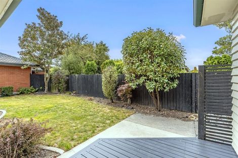 Photo of property in 97 Winters Road, Redwood, Christchurch, 8051