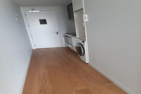 Photo of property in Frank Sargeson Apts, 206/80 Anzac Street, Takapuna, Auckland, 0622