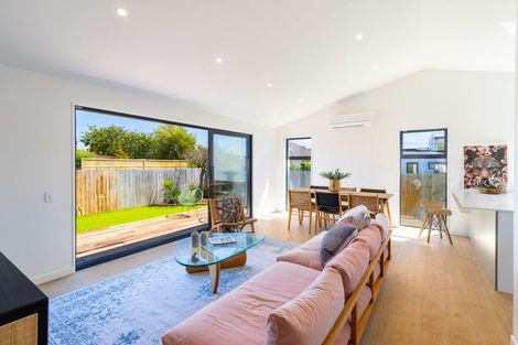 Photo of property in 96a Willryan Avenue, New Brighton, Christchurch, 8083