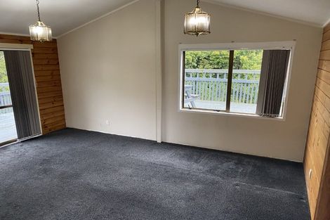 Photo of property in 80 Eugenia Rise, Totara Heights, Auckland, 2105