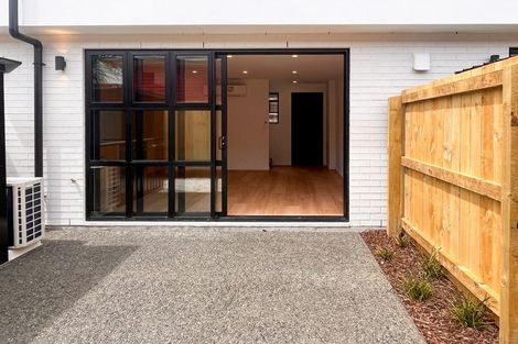 Photo of property in 3/13 Moa Place, Christchurch Central, Christchurch, 8013