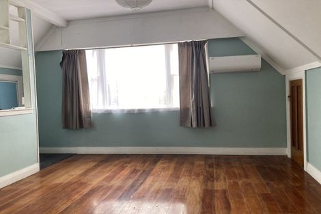 Photo of property in 28 Duncan Terrace, Kilbirnie, Wellington, 6022