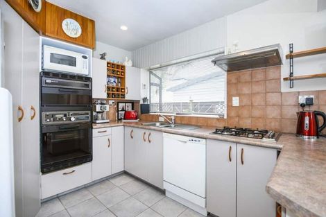 Photo of property in 2/18 Wairakei Street, Greenlane, Auckland, 1051