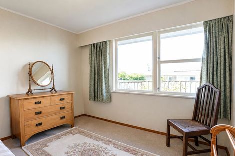 Photo of property in 31 Hillcrest Road, Otumoetai, Tauranga, 3110