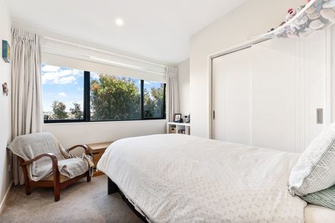 Photo of property in 31 Ascension Crescent, Orewa, 0931