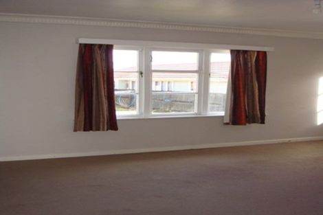 Photo of property in 50 Rata Street, New Lynn, Auckland, 0600