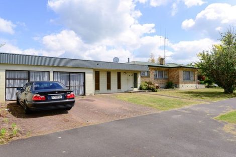 Photo of property in 1 Panair Crescent, Hillcrest, Hamilton, 3216